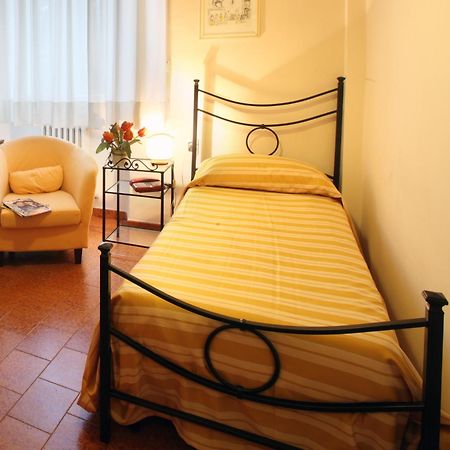 Hotel PRime Pistoia Esterno foto