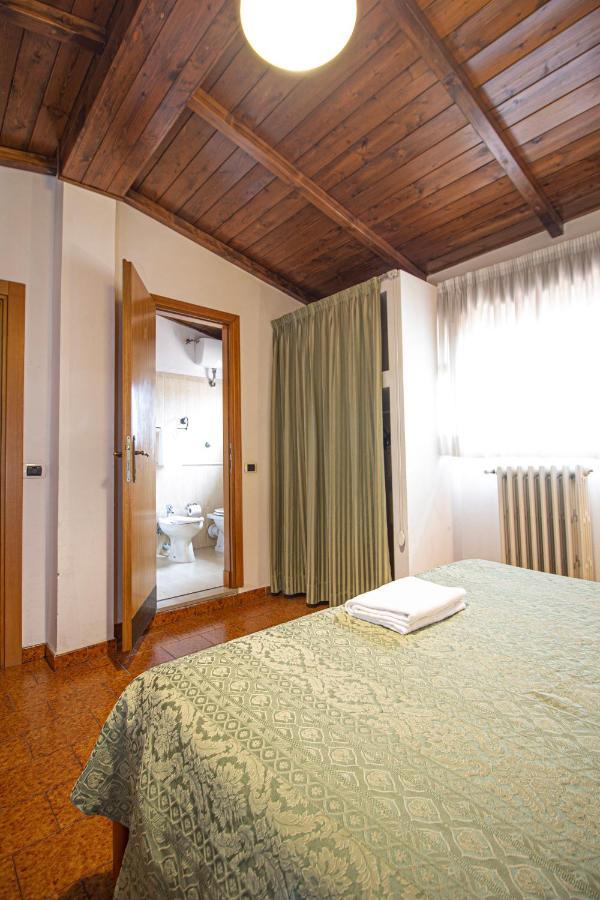 Hotel PRime Pistoia Esterno foto