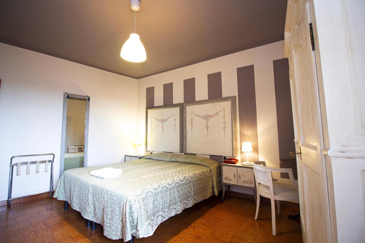 Hotel PRime Pistoia Esterno foto