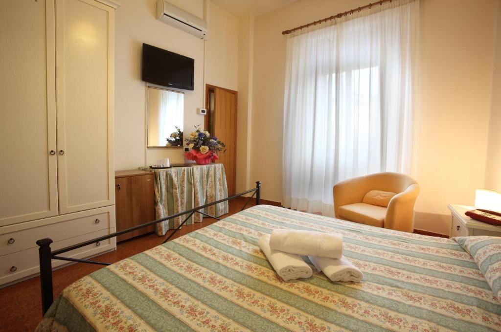 Hotel PRime Pistoia Camera foto