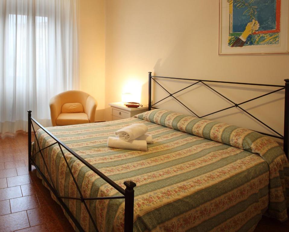 Hotel PRime Pistoia Camera foto